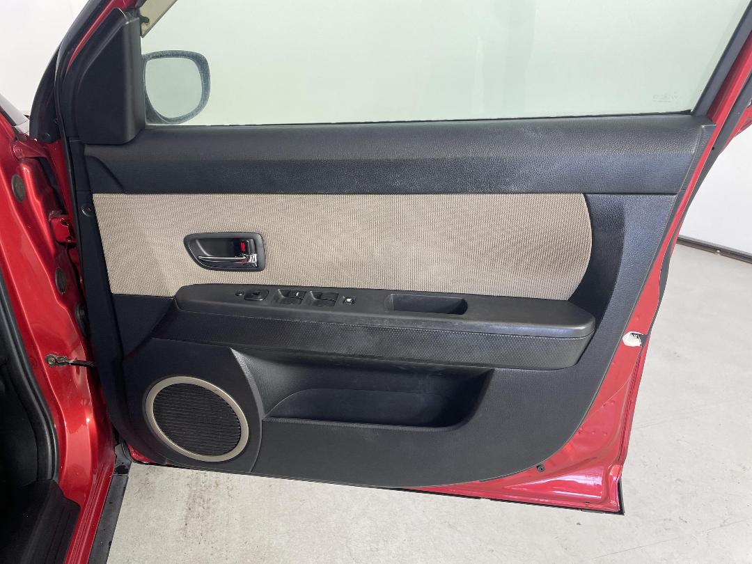 Photo '15' of Mazda Verisa