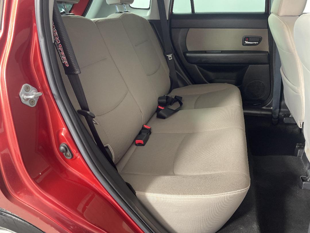 Photo '20' of Mazda Verisa