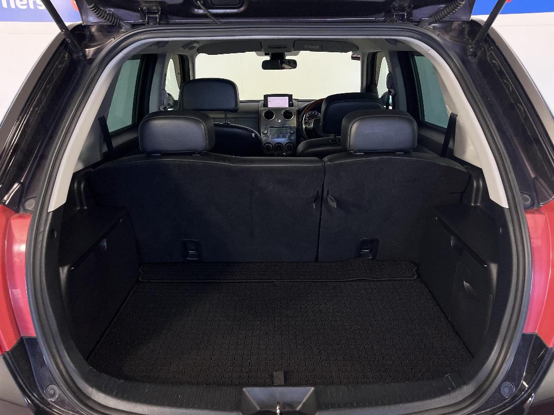 Photo '14' of Mazda Verisa Photo '14' of Mazda Verisa