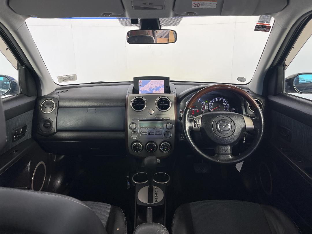 Photo '17' of Mazda Verisa Photo '17' of Mazda Verisa