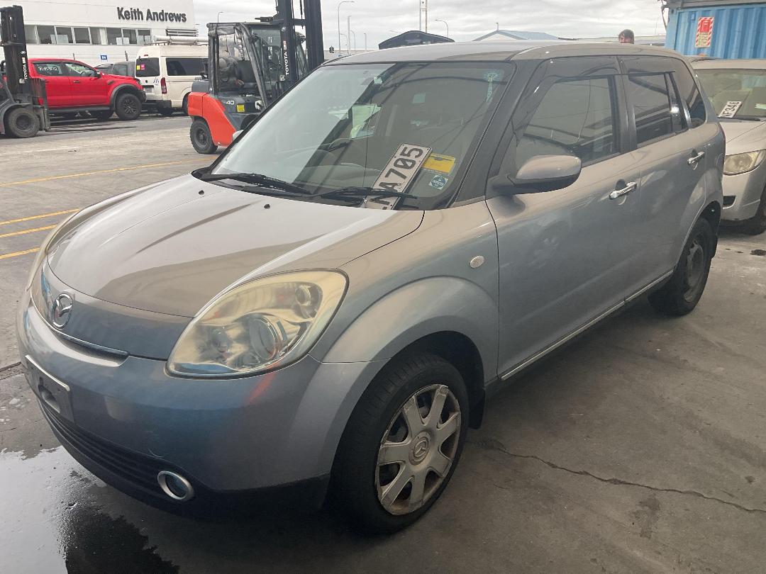 Photo '3' of Mazda Verisa