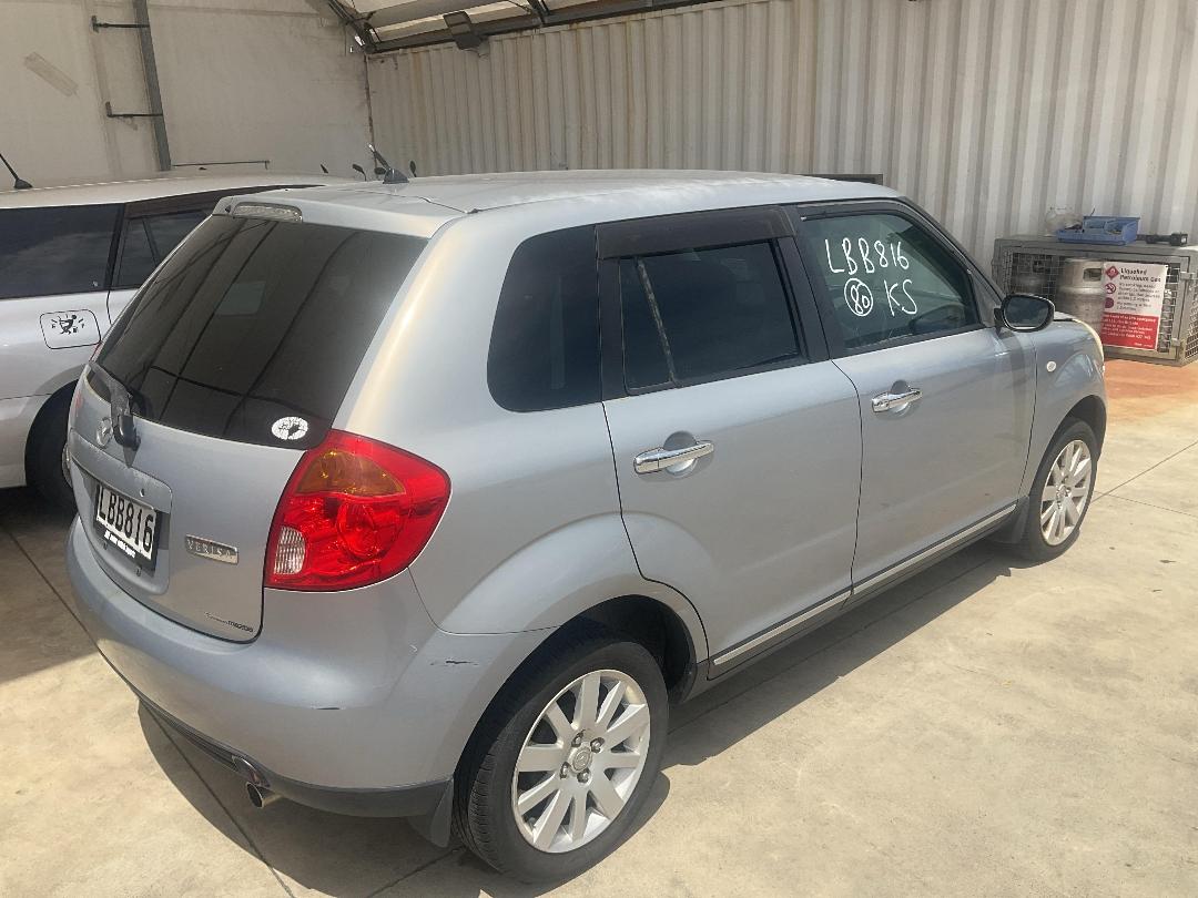 Photo '5' of Mazda Verisa Photo '5' of Mazda Verisa