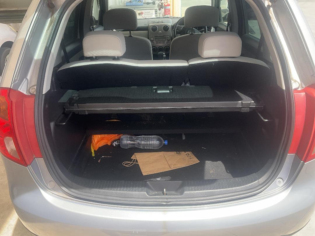 Photo '11' of Mazda Verisa Photo '11' of Mazda Verisa