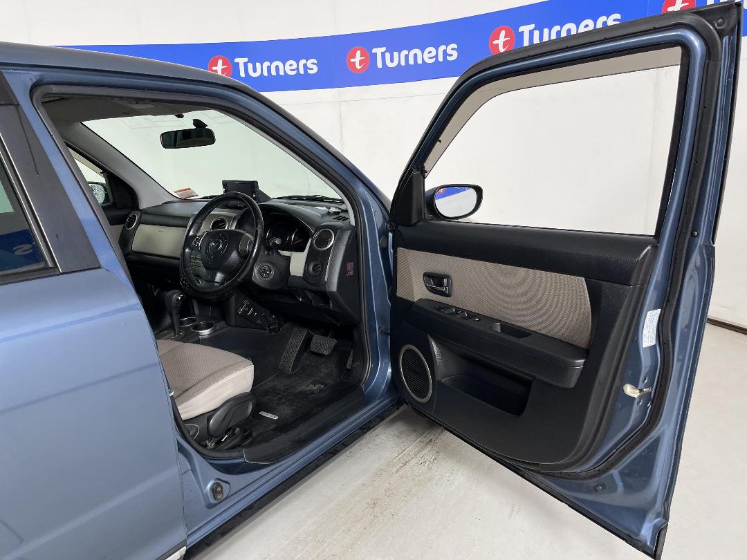 Photo '15' of Mazda Verisa