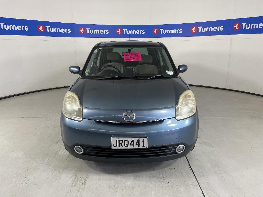 Photo '2' of Mazda Verisa