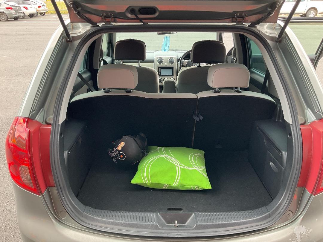 Photo '23' of Mazda Verisa Photo '23' of Mazda Verisa