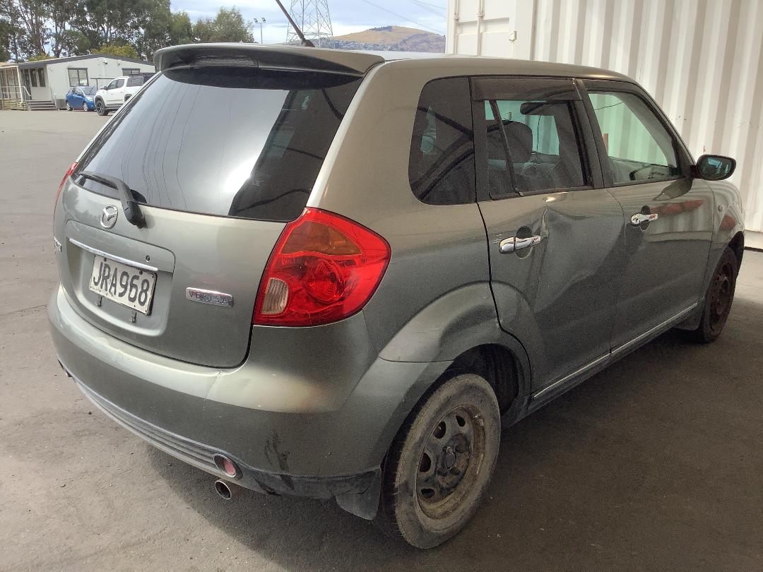 Photo '4' of Mazda Verisa