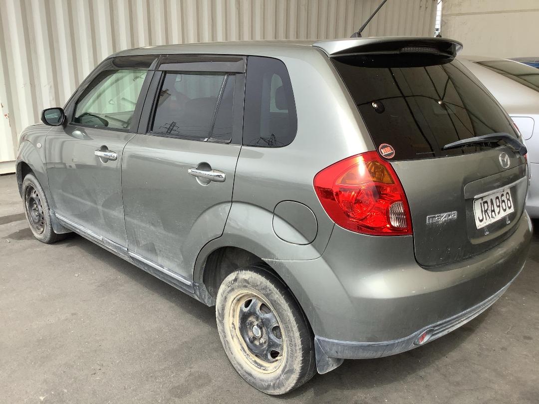 Photo '5' of Mazda Verisa