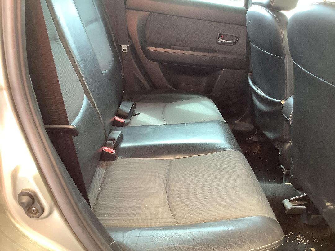 Photo '7' of Mazda Verisa