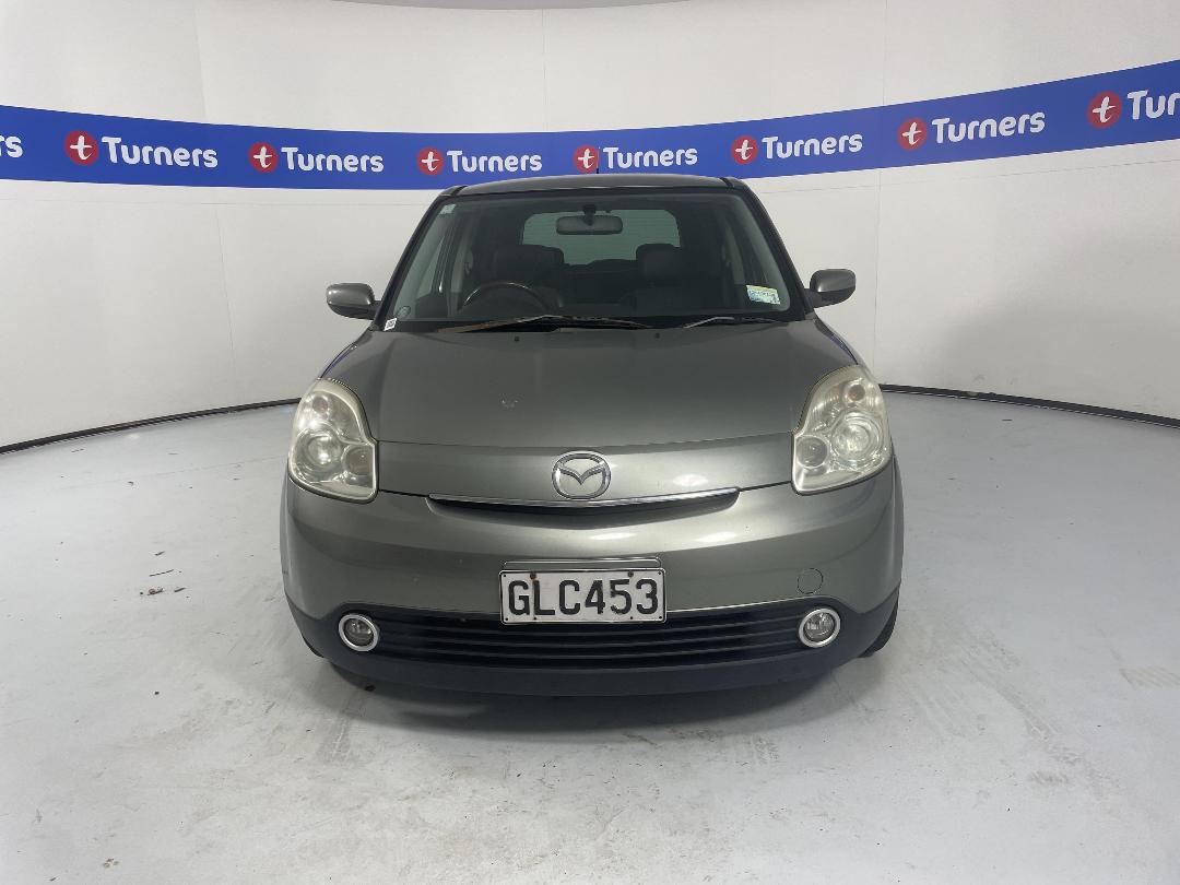 Photo '2' of Mazda Verisa