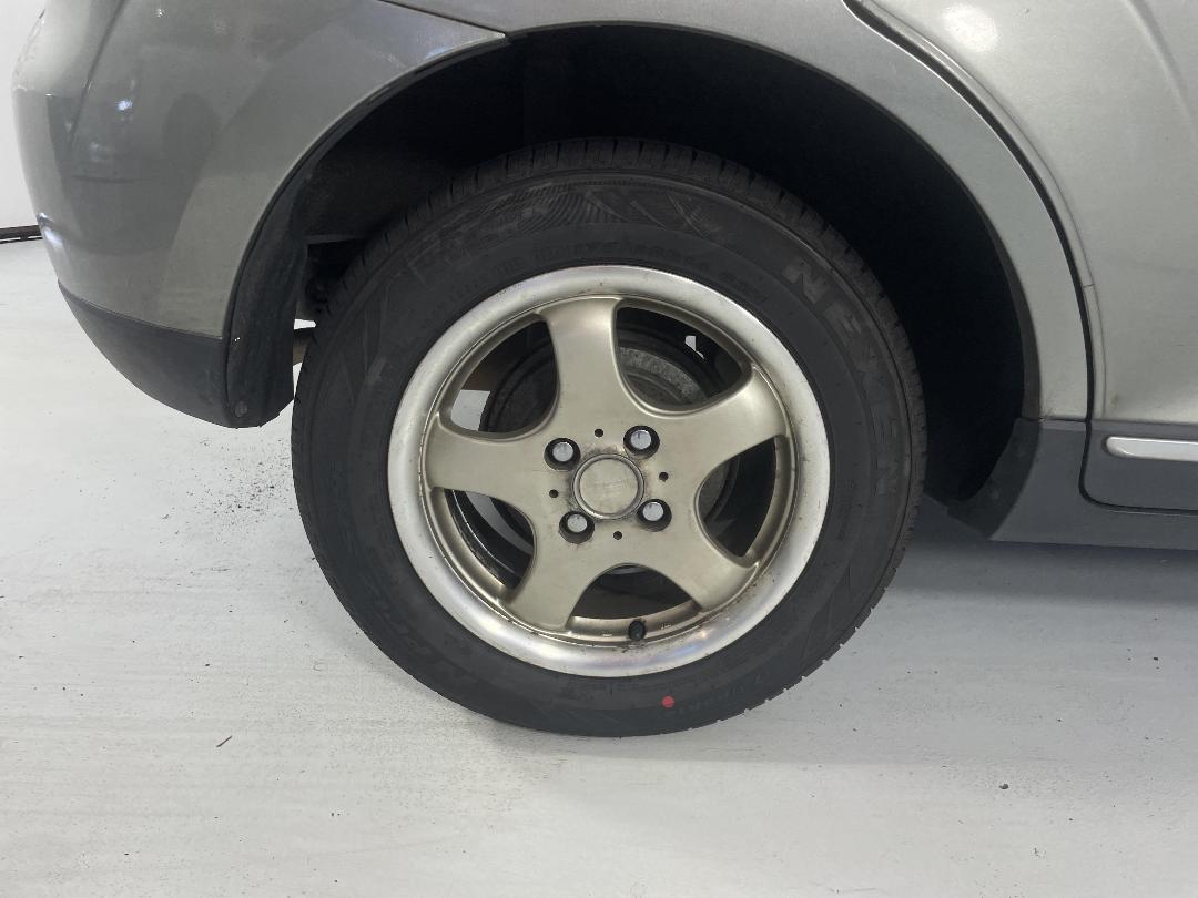 Photo '10' of Mazda Verisa