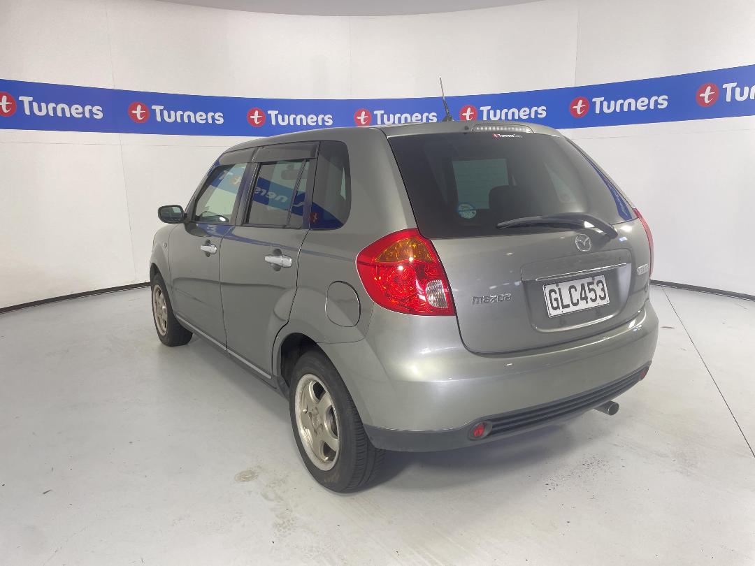 Photo '4' of Mazda Verisa