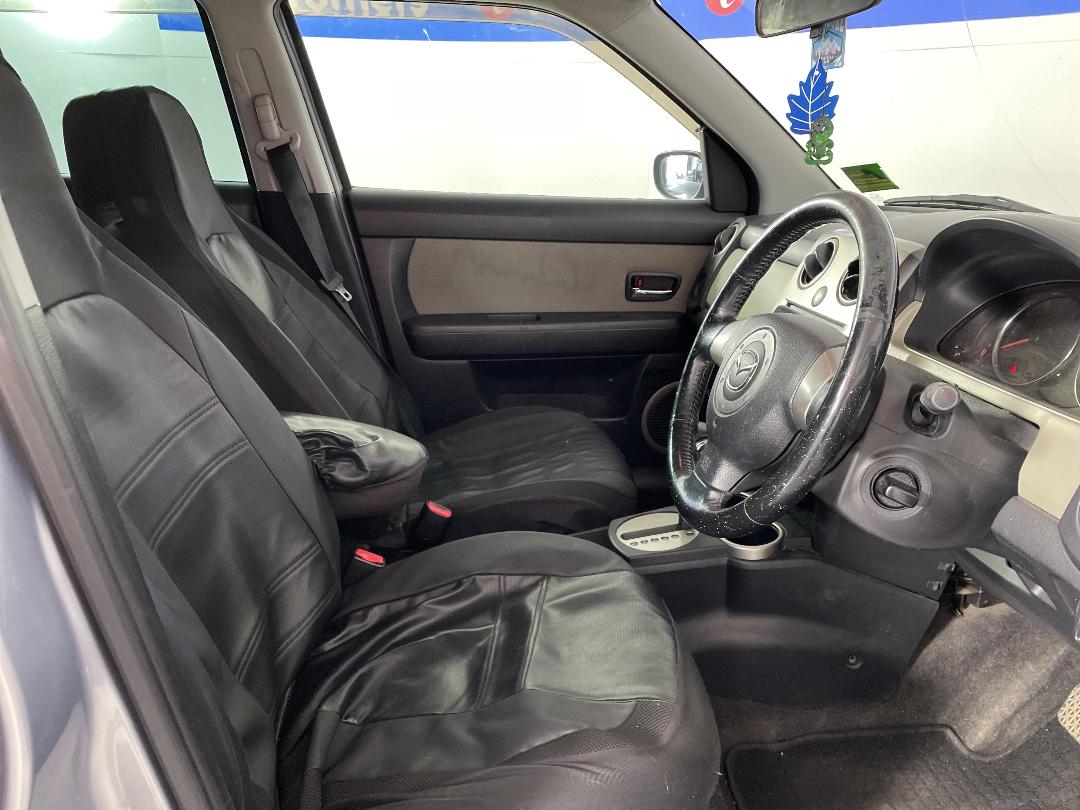 Photo '16' of Mazda Verisa