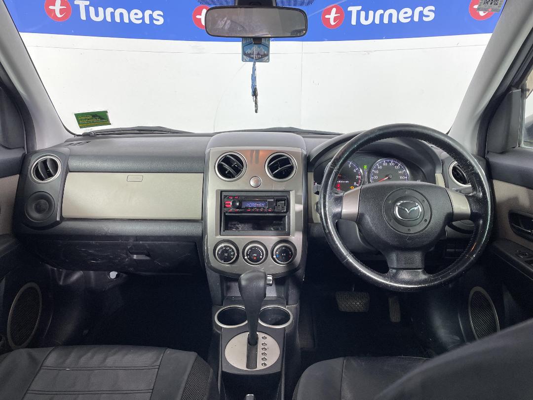 Photo '17' of Mazda Verisa