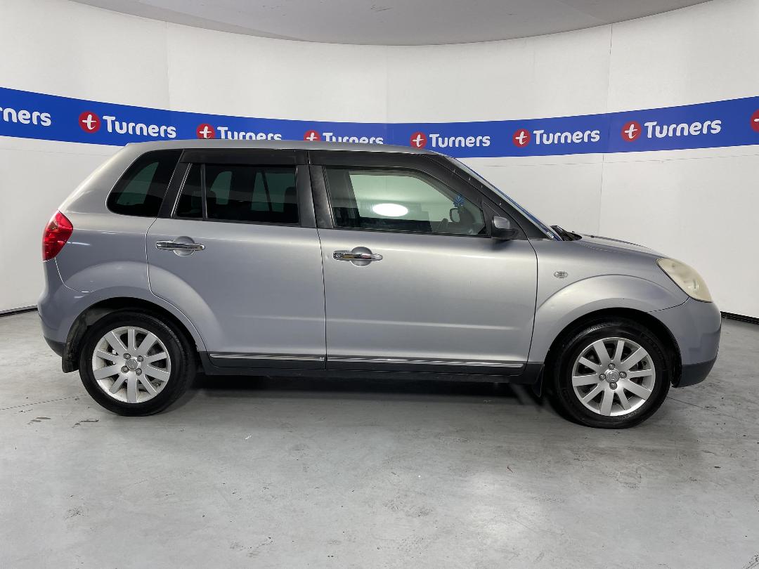 Photo '23' of Mazda Verisa