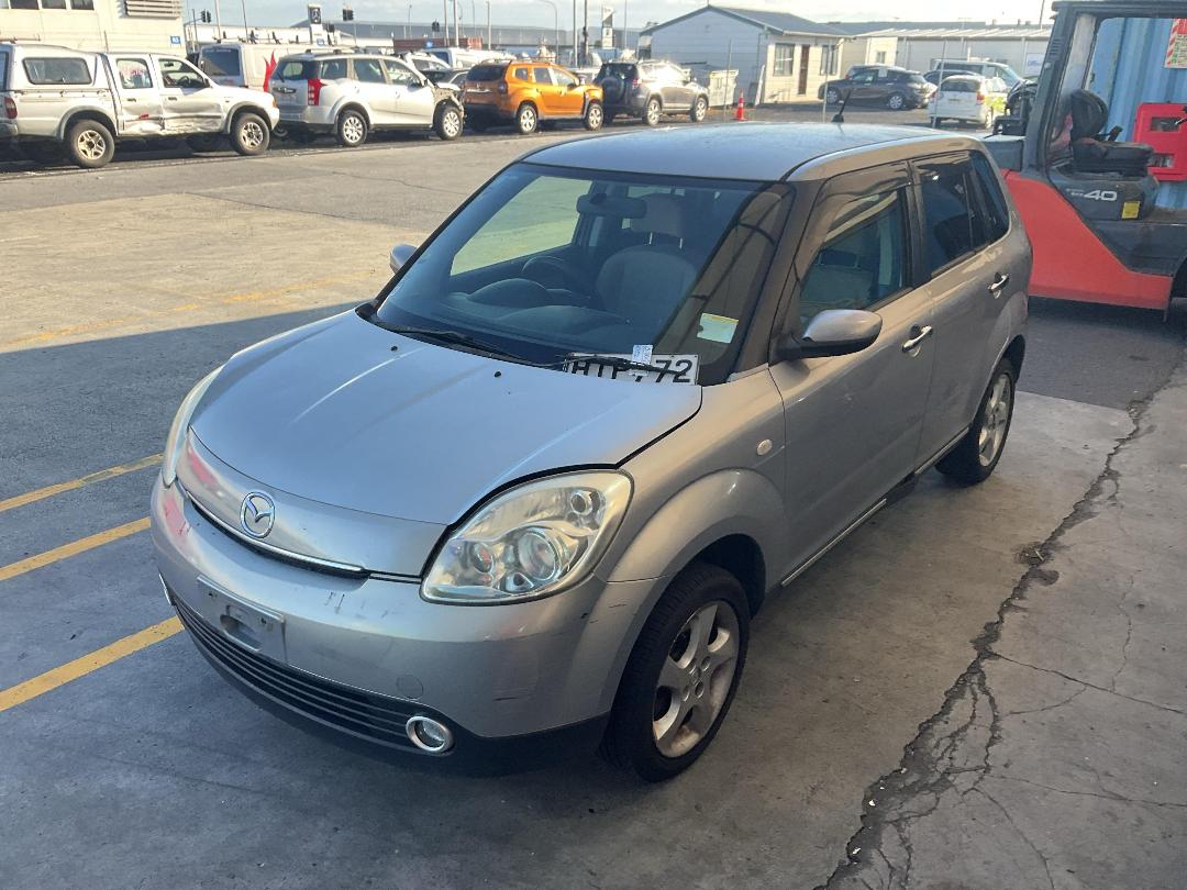 Photo '5' of Mazda Verisa