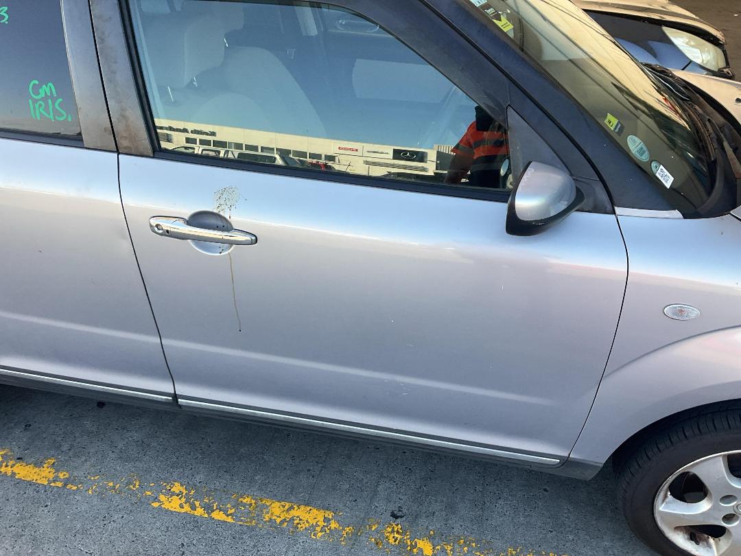 Photo '3' of Mazda Verisa