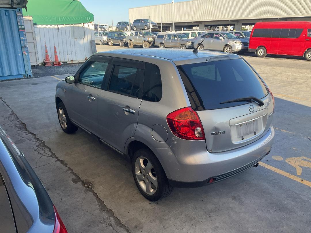 Photo '9' of Mazda Verisa