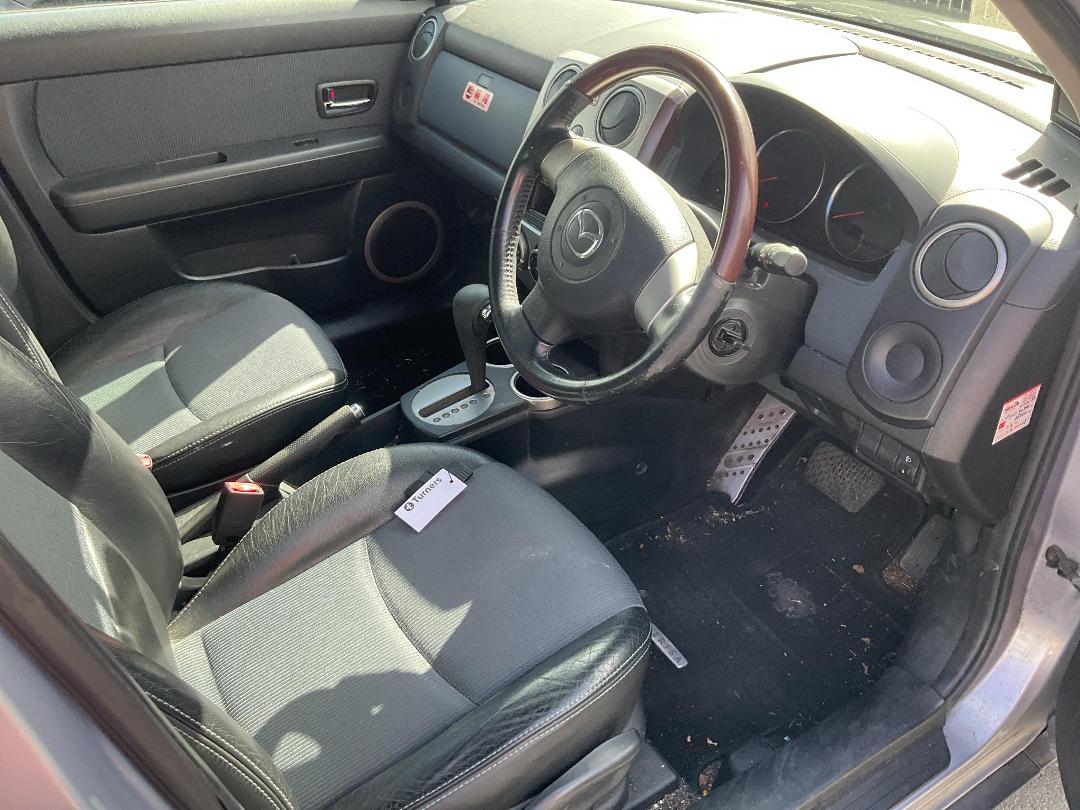 Photo '13' of Mazda Verisa