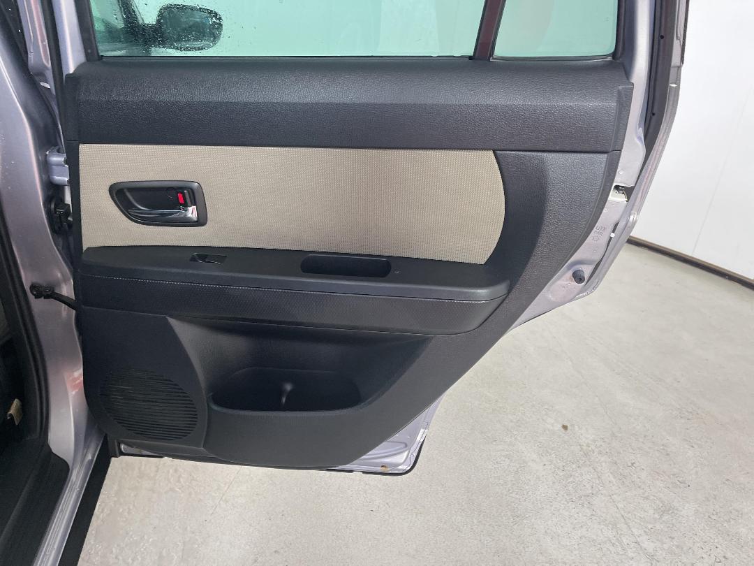 Photo '19' of Mazda Verisa