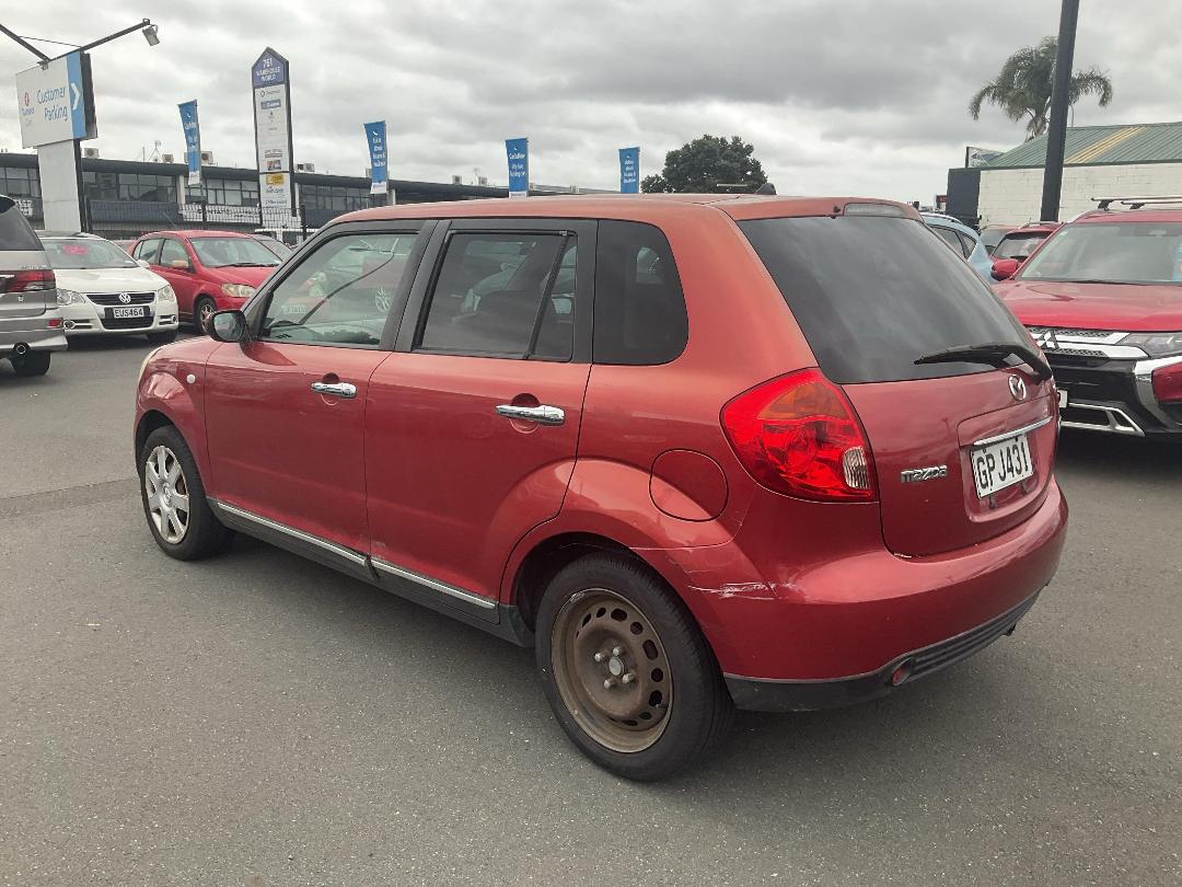 Photo '5' of Mazda Verisa