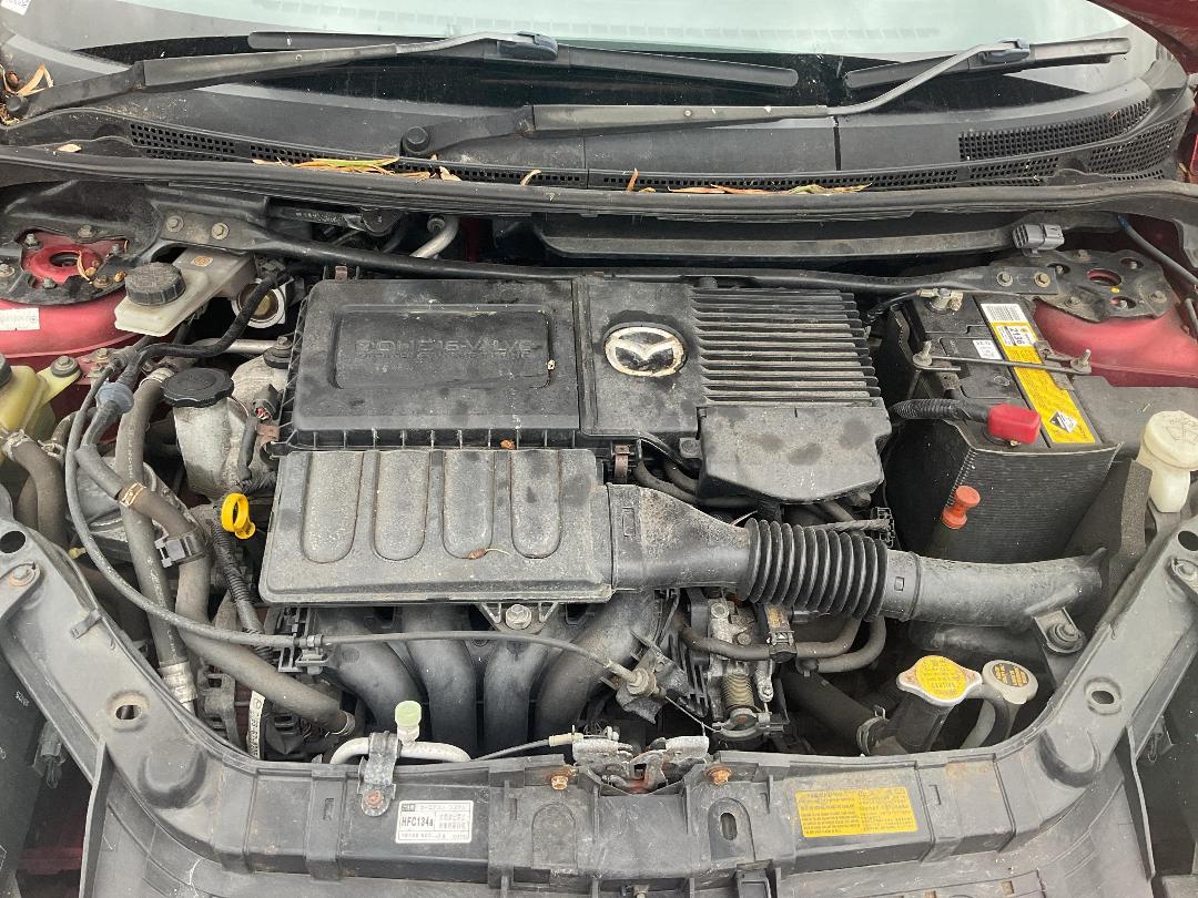 Photo '2' of Mazda Verisa