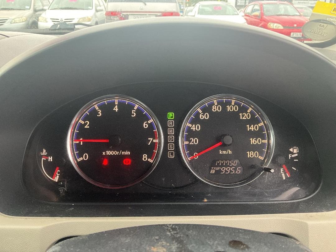 Photo '8' of Mazda Verisa