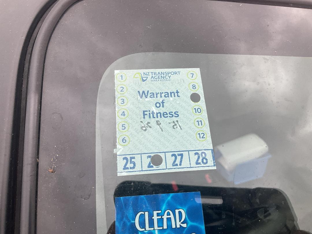 Photo '11' of Mazda Verisa