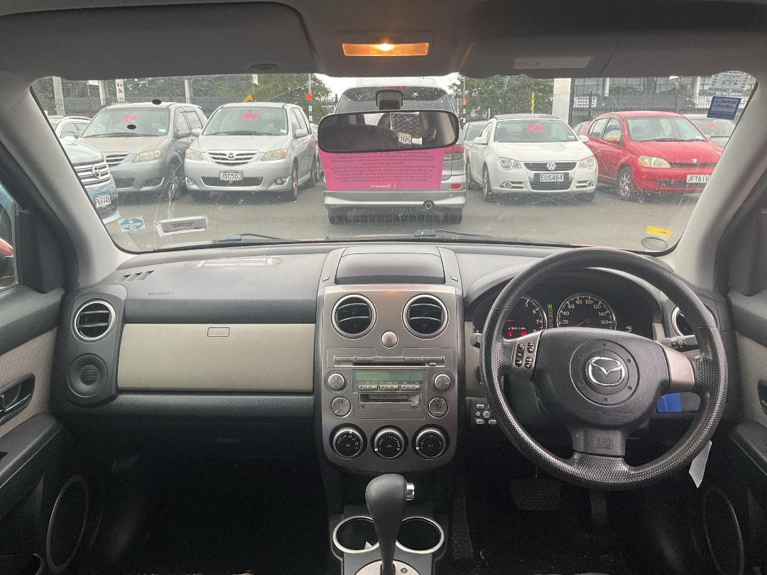 Photo '10' of Mazda Verisa