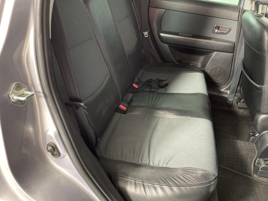 Photo '18' of Mazda Verisa