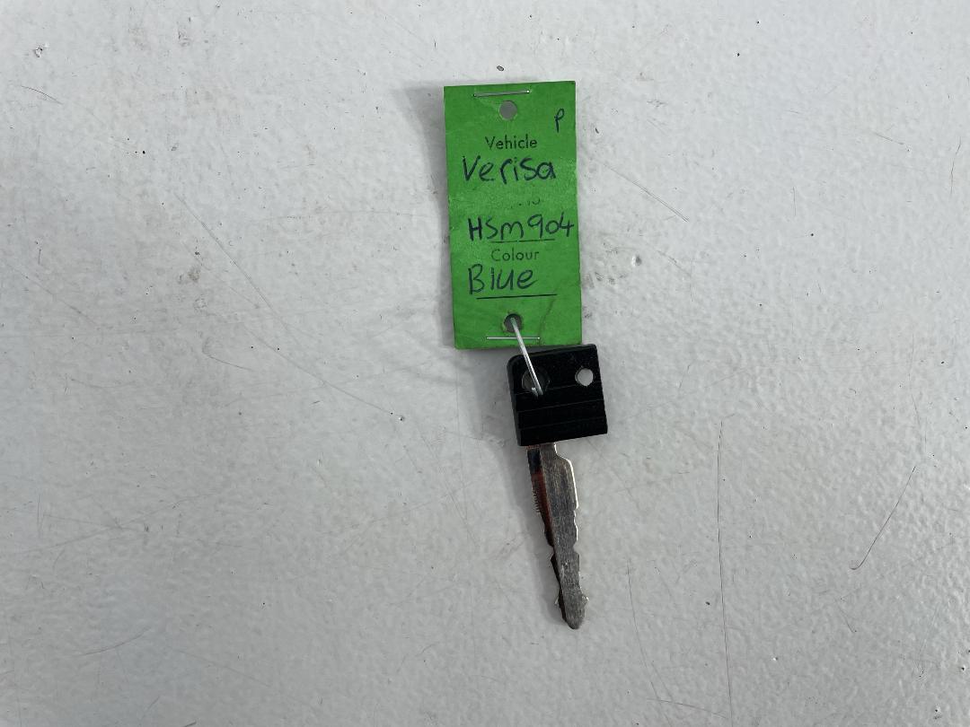 Photo '22' of Mazda Verisa