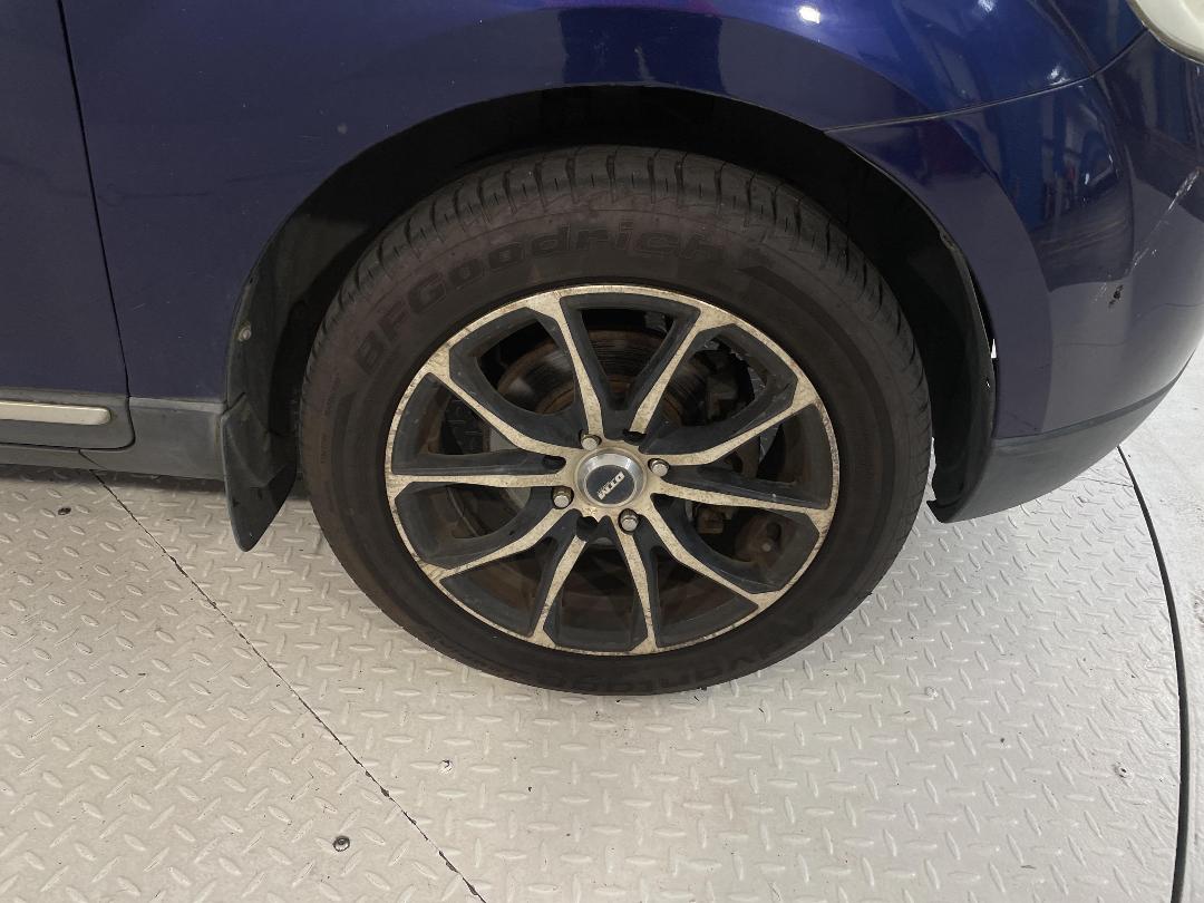 Photo '2' of Mazda Verisa