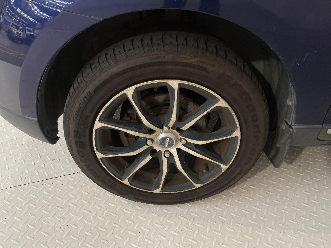 Photo '5' of Mazda Verisa