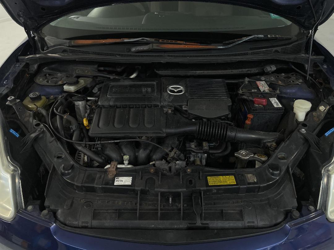 Photo '6' of Mazda Verisa