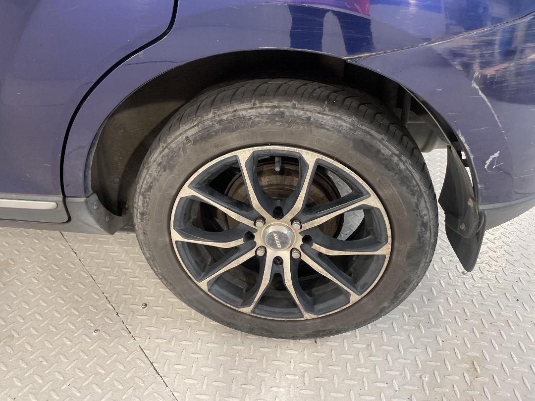 Photo '11' of Mazda Verisa