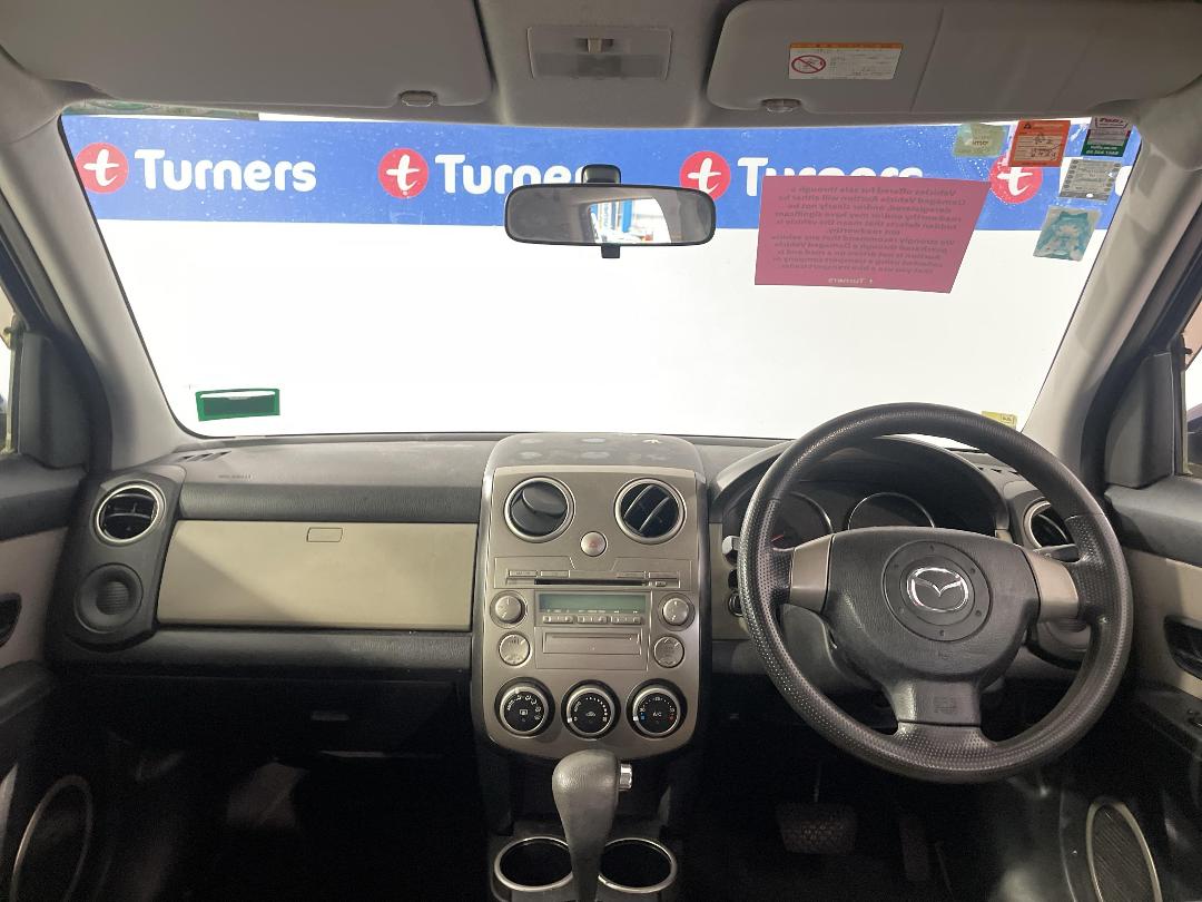 Photo '19' of Mazda Verisa