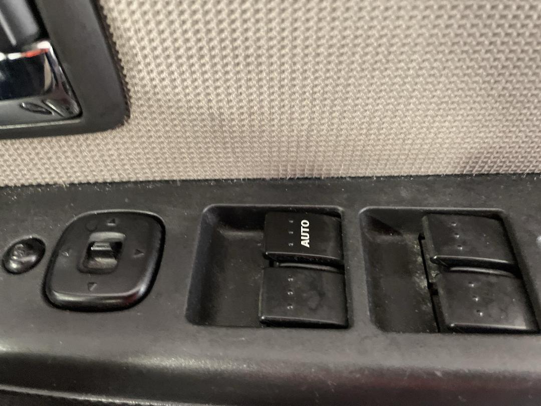 Photo '21' of Mazda Verisa