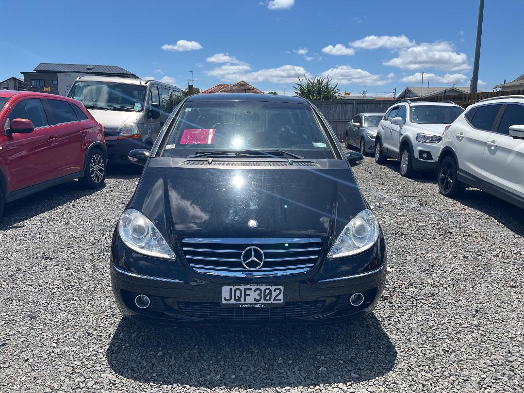 Photo '2' of Mercedes-Benz A-Class A200 Avantgarde Photo '2' of Mercedes-Benz A-Class A200 Avantgarde