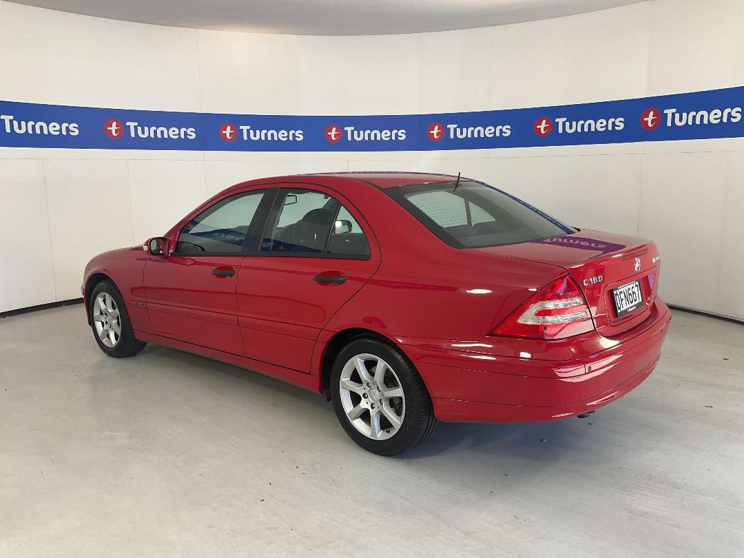 Photo '5' of Mercedes-Benz C-Class Photo '5' of Mercedes-Benz C-Class