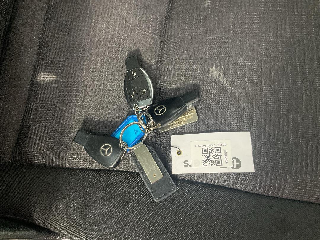 Photo '22' of Mercedes-Benz C-Class Photo '22' of Mercedes-Benz C-Class