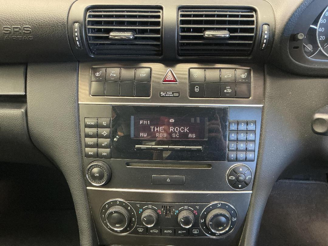 Photo '16' of Mercedes-Benz C-Class Coupe