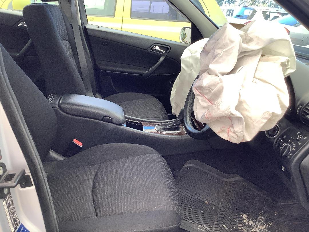 Photo '9' of Mercedes-Benz C180 Kompressor