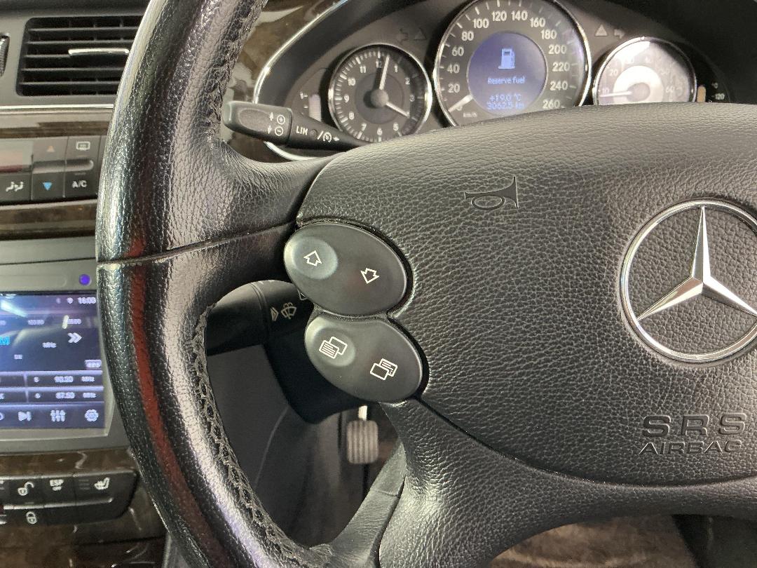 Photo '23' of Mercedes-Benz CLS