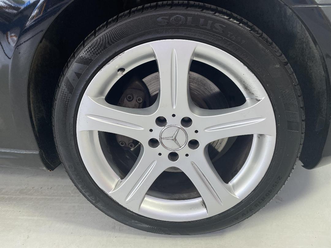 Photo '9' of Mercedes-Benz CLS 500 Photo '9' of Mercedes-Benz CLS 500