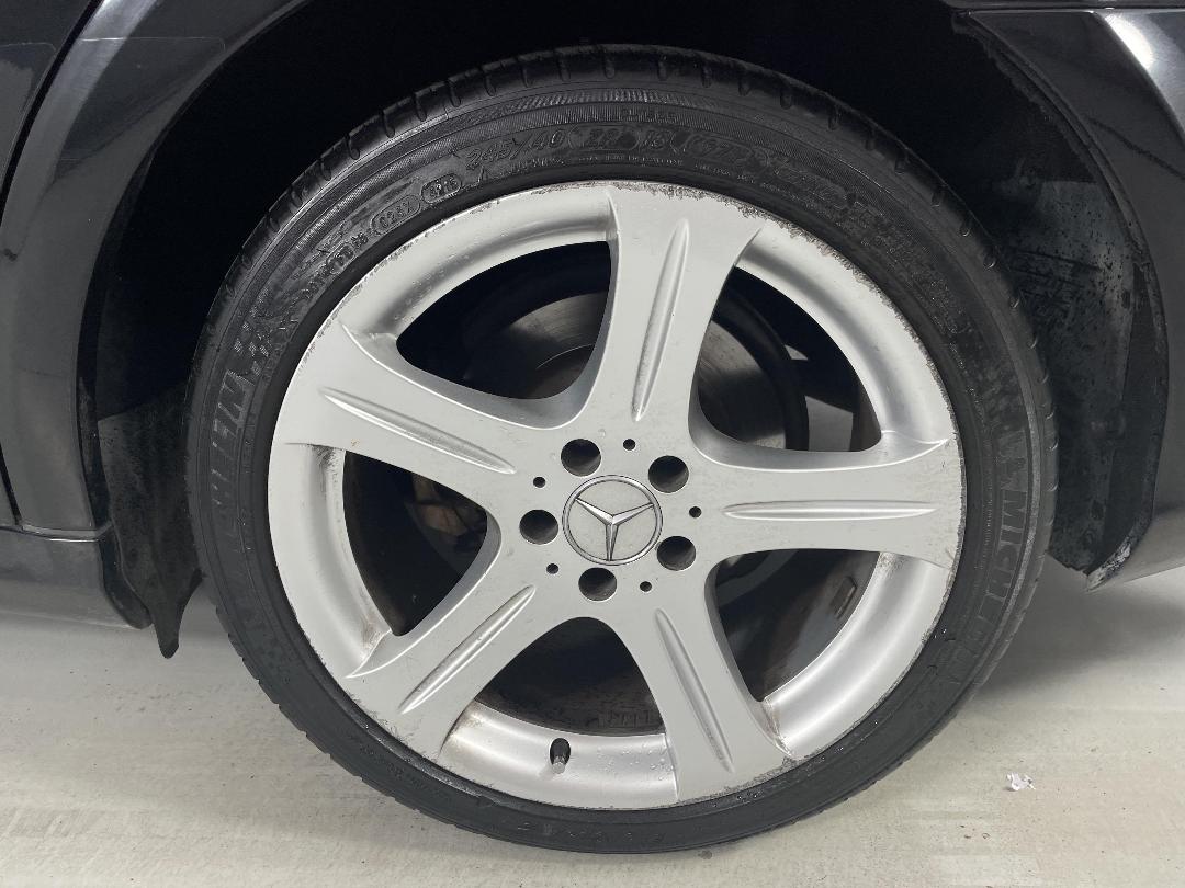 Photo '11' of Mercedes-Benz CLS 500 Photo '11' of Mercedes-Benz CLS 500