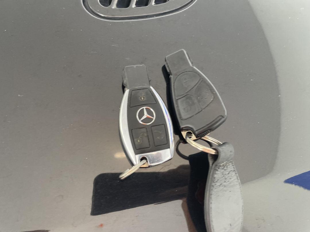 Photo '22' of Mercedes-Benz CLS 500 Photo '22' of Mercedes-Benz CLS 500