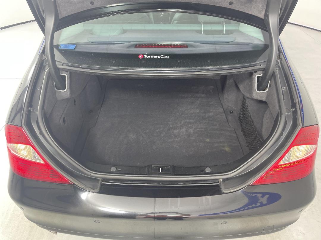 Photo '14' of Mercedes-Benz CLS 500 Photo '14' of Mercedes-Benz CLS 500