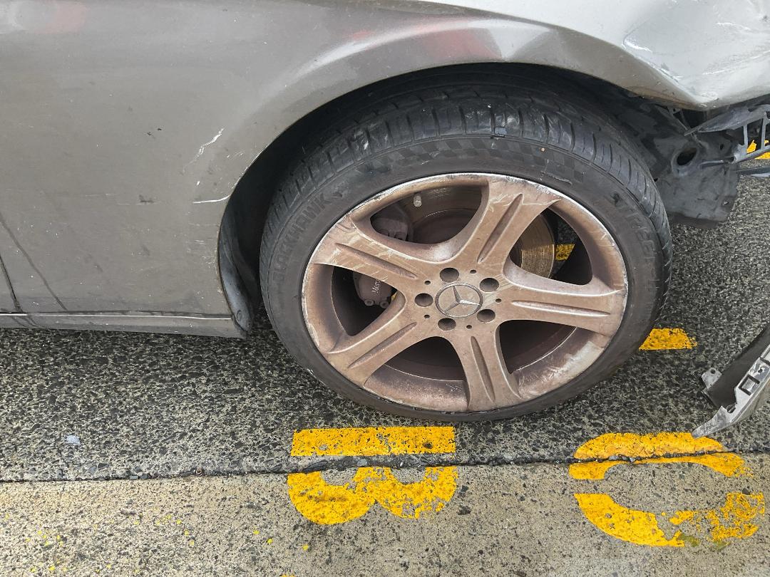 Photo '24' of Mercedes-Benz CLS 500