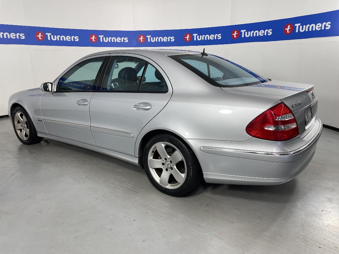 Photo '5' of Mercedes-Benz E-Class