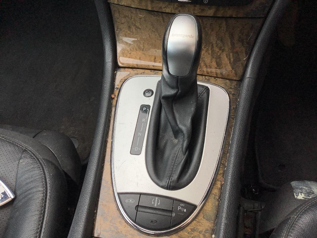 Photo '13' of Mercedes-Benz E-Class E350 Avantgarde Photo '13' of Mercedes-Benz E-Class E350 Avantgarde